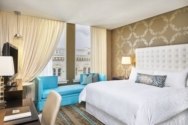 Standard Guest Bathroom